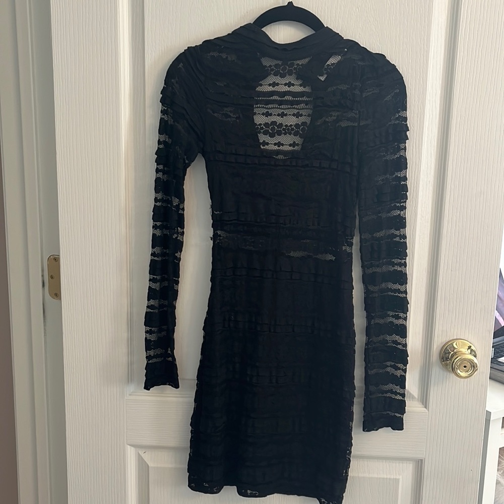 Black long sleeve dress